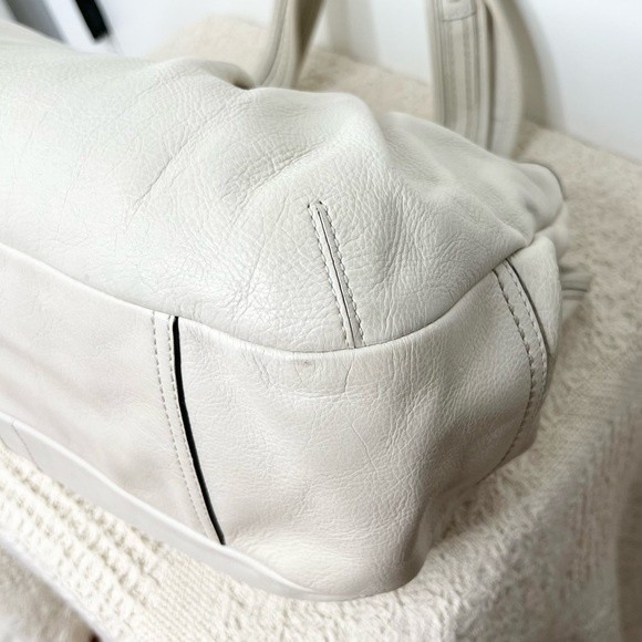Y2K Coach Ergo Pleated Leather East West Satchel 12248 White Kisslock Hobo Bag - Picture 5 of 15
